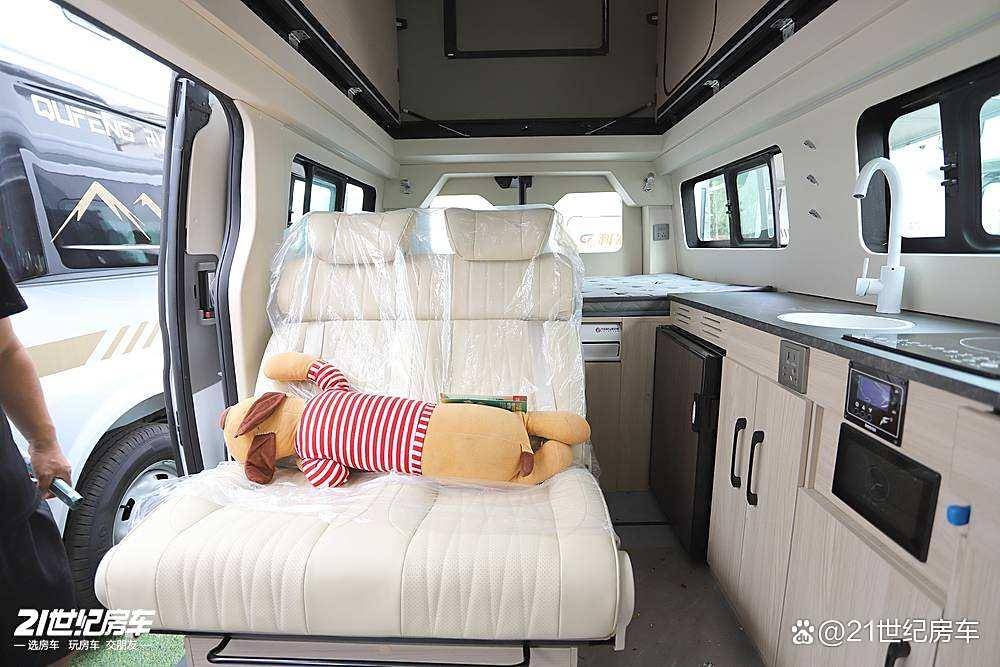 续航绿牌C照畅驾的纯电宿营车科发吉利远程