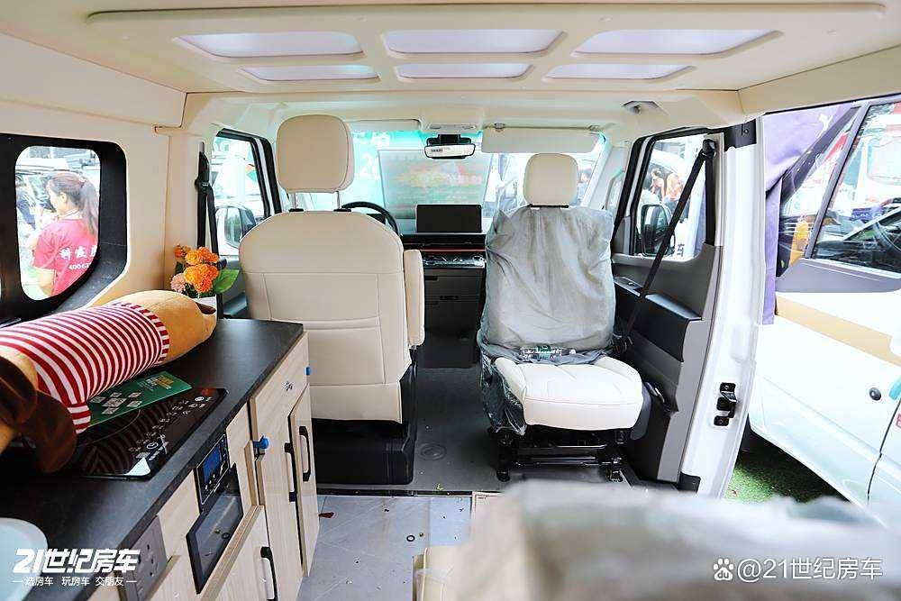 续航绿牌C照畅驾的纯电宿营车科发吉利远程新葡京娱乐场app93度电+430km(图6) 续航绿牌C照畅驾的纯电宿营车科发吉利远程新葡京娱乐场app93度电+430km(图6)