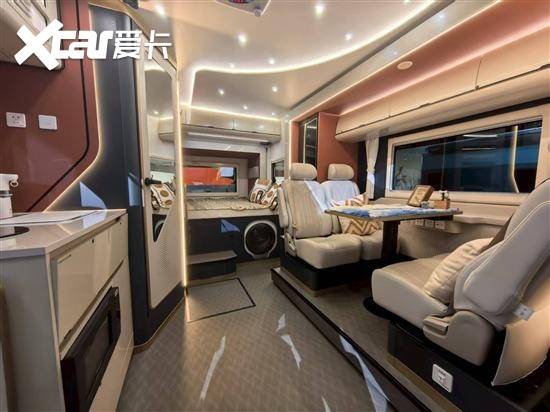 :上汽大通MAXUS房车家族新葡京娱乐2025成都车展(图2) :上汽大通MAXUS房车家族新葡京娱乐2025成都车展(图2)